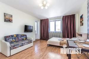 1-к квартира, посуточно, 35м2, 10/20 этаж