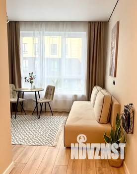 Студия квартира, посуточно, 31м2, 3/21 этаж