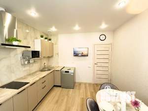 1-к квартира, посуточно, 53м2, 1/1 этаж