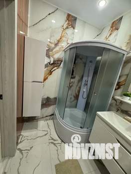 Студия квартира, посуточно, 31м2, 10/10 этаж