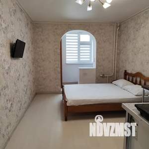 Студия квартира, посуточно, 20м2, 1/9 этаж