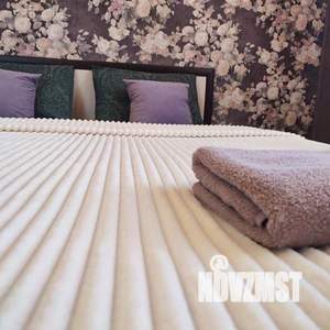 1-к квартира, посуточно, 53м2, 1/1 этаж