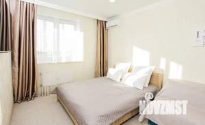 1-к квартира, посуточно, 34м2, 13/19 этаж