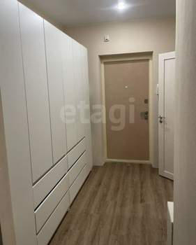 Студия квартира, на длительный срок, 32м2, 23/24 этаж