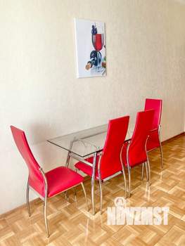 1-к квартира, посуточно, 56м2, 5/10 этаж