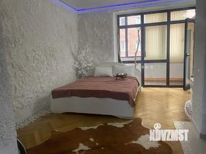 1-к квартира, посуточно, 18м2, 1/1 этаж