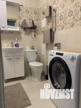 Студия квартира, посуточно, 34м2, 10/17 этаж