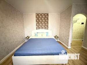 1-к квартира, посуточно, 35м2, 5/5 этаж