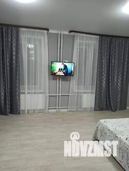 Студия квартира, посуточно, 35м2, 6/10 этаж