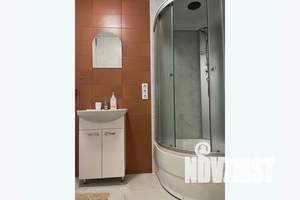 2-к квартира, посуточно, 43м2, 3/10 этаж