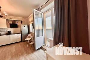 1-к квартира, посуточно, 38м2, 16/20 этаж