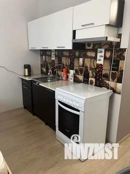 Студия квартира, посуточно, 27м2, 12/20 этаж