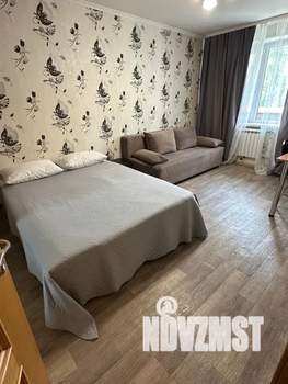 1-к квартира, посуточно, 37м2, 2/9 этаж