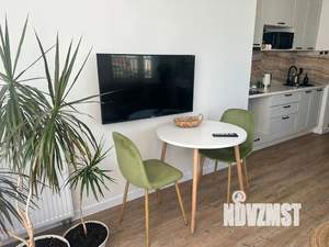 Студия квартира, посуточно, 28м2, 11/17 этаж