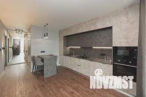 1-к квартира, посуточно, 30м2, 10/18 этаж