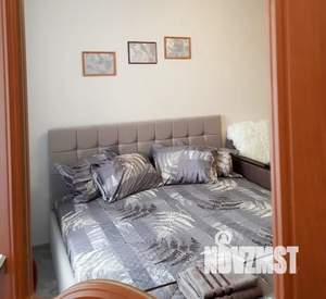 1-к квартира, посуточно, 35м2, 2/10 этаж