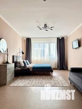 1-к квартира, посуточно, 40м2, 7/15 этаж