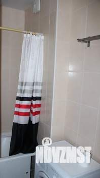 1-к квартира, посуточно, 35м2, 8/15 этаж