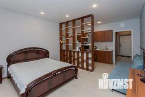 Студия квартира, посуточно, 35м2, 11/20 этаж