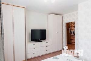 2-к квартира, посуточно, 76м2, 1/1 этаж