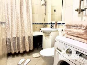 1-к квартира, посуточно, 50м2, 1/1 этаж