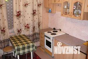 1-к квартира, посуточно, 33м2, 1/9 этаж