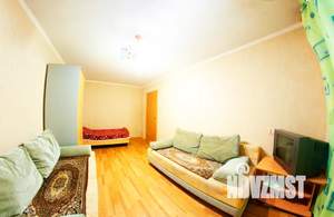 1-к квартира, посуточно, 38м2, 1/9 этаж