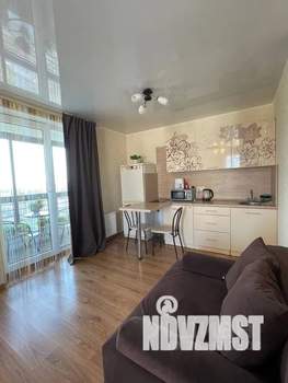 Студия квартира, посуточно, 34м2, 15/17 этаж