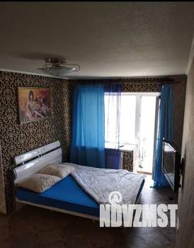 1-к квартира, посуточно, 37м2, 5/5 этаж