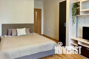 1-к квартира, посуточно, 42м2, 12/17 этаж