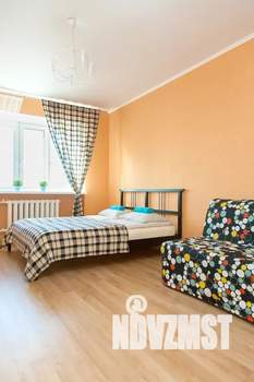 1-к квартира, посуточно, 41м2, 8/14 этаж