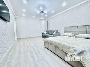 2-к квартира, посуточно, 60м2, 2/19 этаж