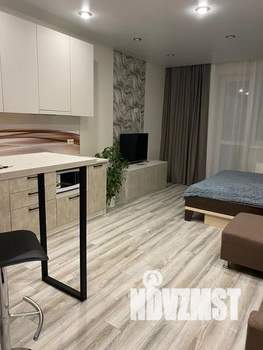 Студия квартира, посуточно, 31м2, 13/19 этаж