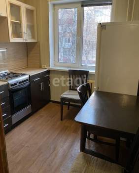 3-к квартира, на длительный срок, 56м2, 2/5 этаж