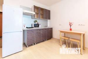 Студия квартира, посуточно, 35м2, 3/15 этаж