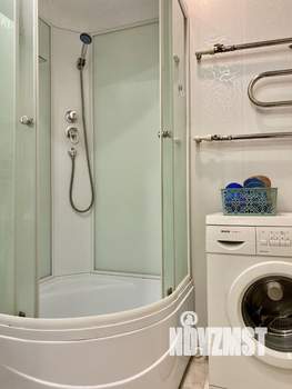 1-к квартира, посуточно, 38м2, 7/18 этаж