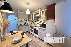 3-к квартира, посуточно, 68м2, 1/10 этаж