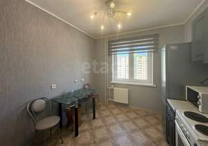 1-к квартира, на длительный срок, 37м2, 7/10 этаж