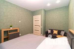 1-к квартира, посуточно, 42м2, 3/9 этаж