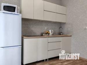 1-к квартира, посуточно, 38м2, 2/4 этаж