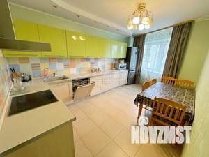 3-к квартира, на длительный срок, 110м2, 3/9 этаж