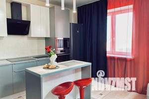 1-к квартира, посуточно, 55м2, 17/17 этаж