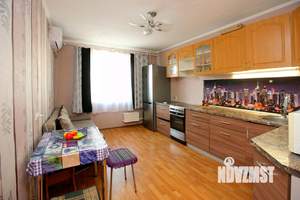 1-к квартира, посуточно, 46м2, 1/1 этаж