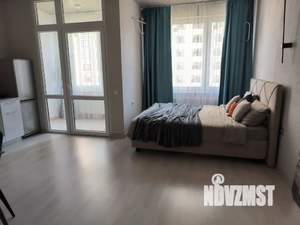 Студия квартира, посуточно, 32м2, 6/18 этаж