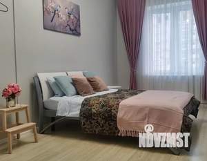 1-к квартира, посуточно, 42м2, 7/19 этаж