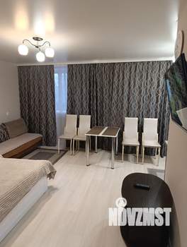 Студия квартира, посуточно, 33м2, 3/5 этаж