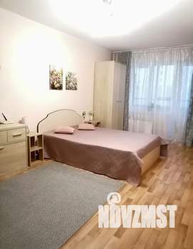 1-к квартира, посуточно, 37м2, 1/10 этаж