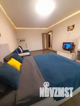 1-к квартира, посуточно, 42м2, 9/10 этаж