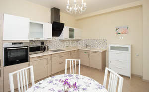 3-к квартира, на длительный срок, 122м2, 9/10 этаж