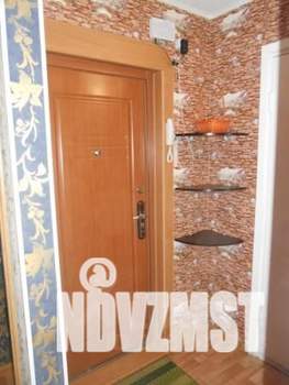 1-к квартира, посуточно, 43м2, 1/9 этаж